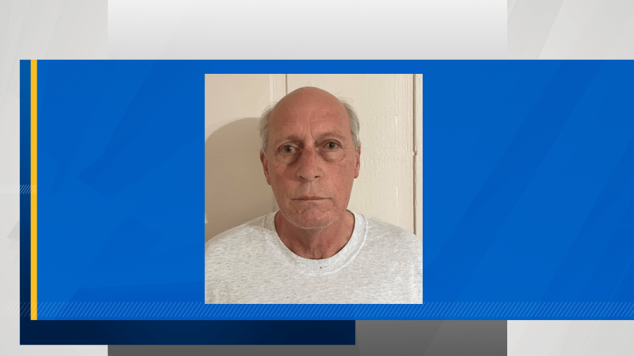 https://digital-release.wgno.com/news/louisiana/st-tammany-parish/slidell-police-officer-arrested-for-indecent-behavior/
