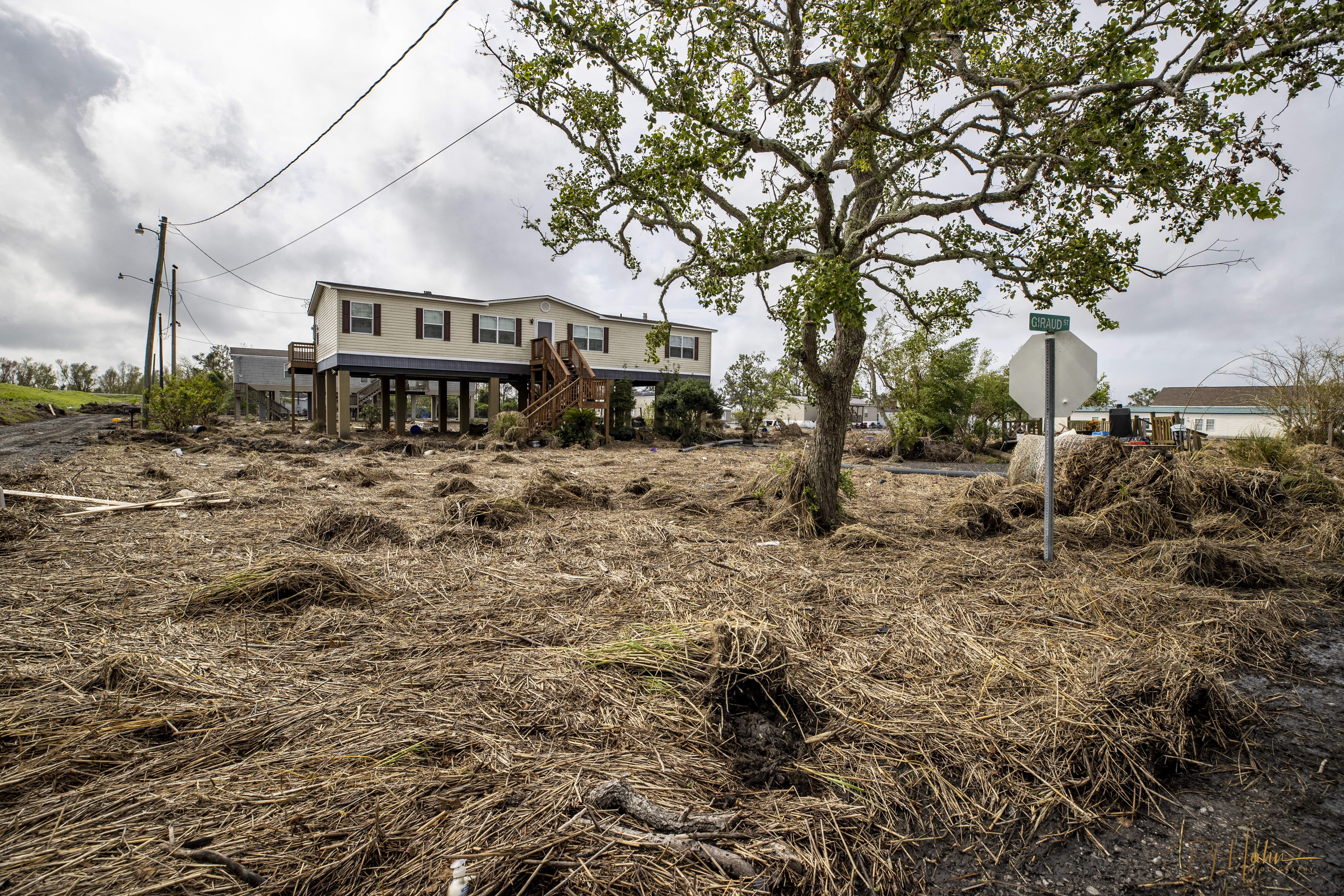 https://digital-release.wgno.com/news/photos-hurricane-ida-unearths-the-dead-as-caskets-strewn-across-plaquemines-parish/