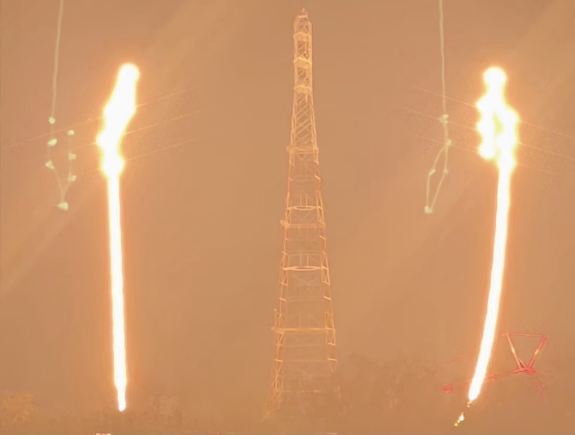 https://digital-release.wgno.com/news/watch-entergy-detonates-power-lines-still-dangling-in-mississippi-river-after-hurricane-ida-destroyed-west-bank-tower/