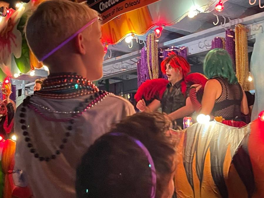 https://digital-release.wgno.com/news/local/gallery-krewe-of-boo-rolls-through-and-haunts-new-orleans/