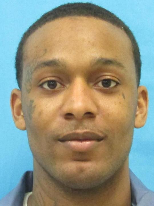 https://digital-release.wgno.com/news/louisiana/search-for-escaped-inmate-expands-beyond-louisiana/https://digital-release.wgno.com/news/louisiana/search-for-escaped-inmate-expands-beyond-louisiana/