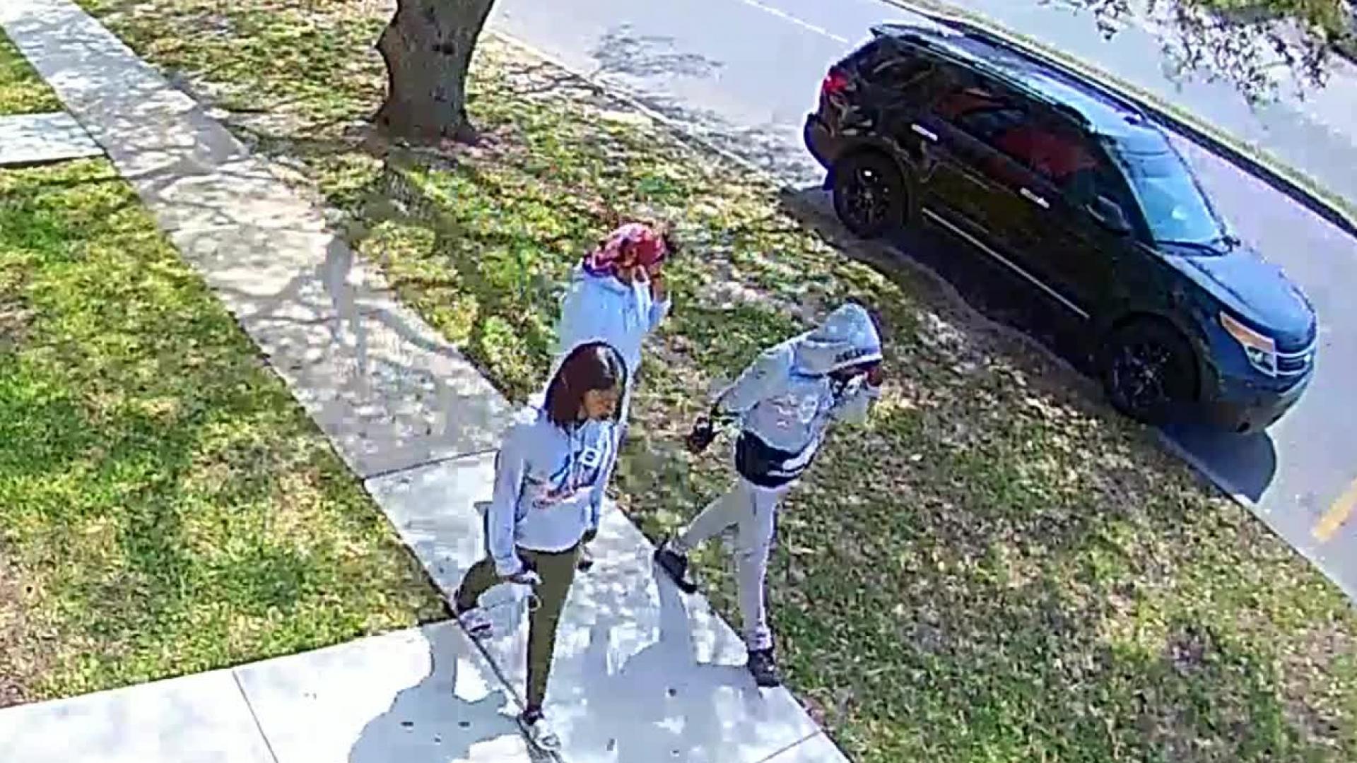 https://digital-release.wgno.com/news/crime/nopd-releases-footage-of-suspects-wanted-in-fatal-carjacking-that-horrifically-killed-elderly-woman/