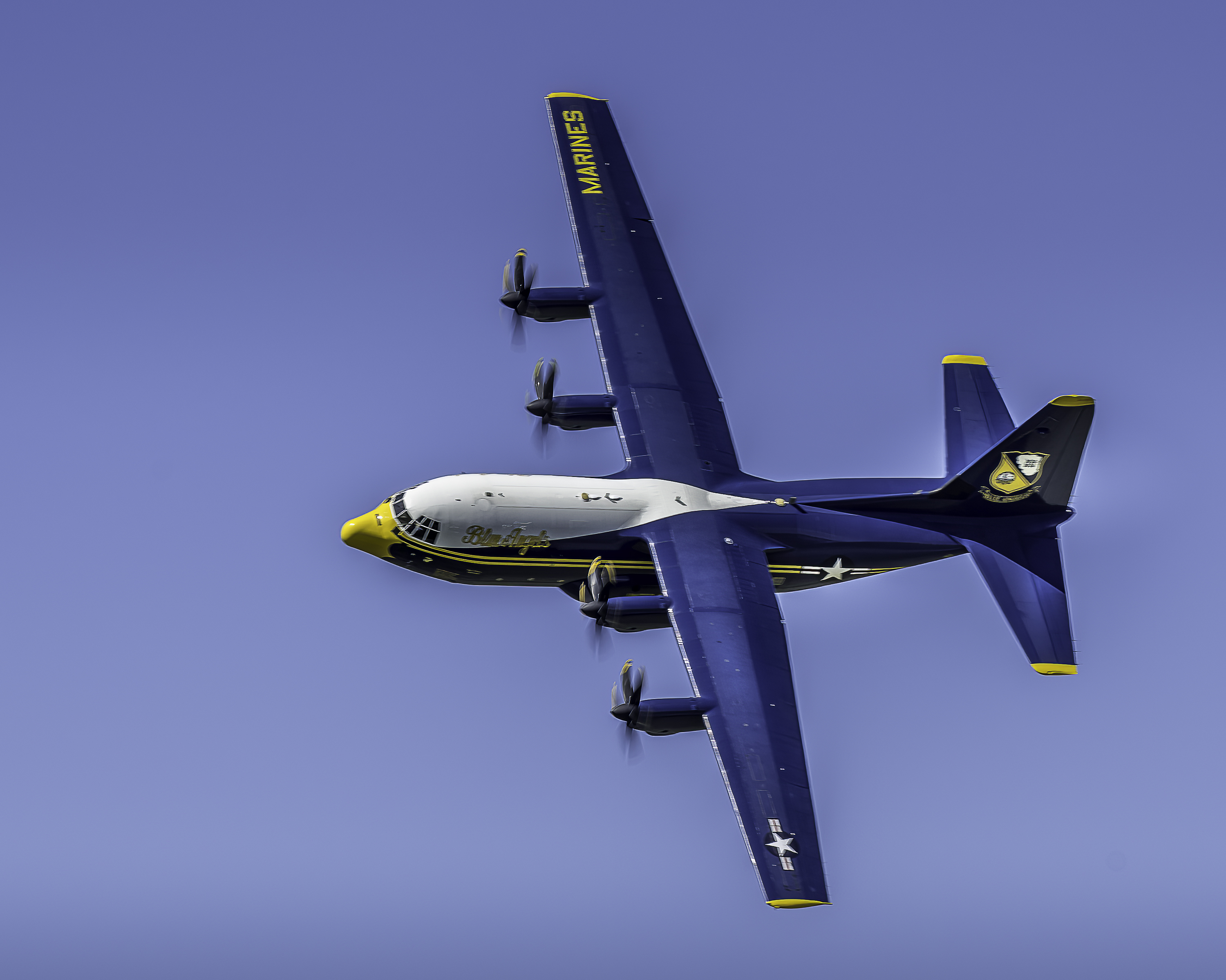 https://digital-release.wgno.com/news/local/gallery-see-the-spectacular-blue-angels-soar-in-new-orleans-air-show/