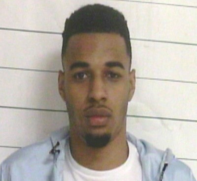 https://digital-release.wgno.com/news/crime/nopd-arrests-20-year-old-for-illegal-possession-of-a-firearm-and-narcotics