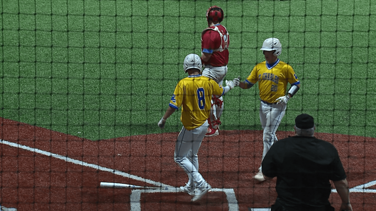 https://digital-release.wgno.com/sports/comets-streak-to-5-1-win-over-rummel